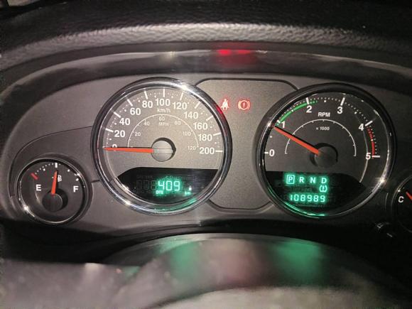 [济南·鲁A] 二手Jeep牧马人2014款 2.8TD Sahara 四门版