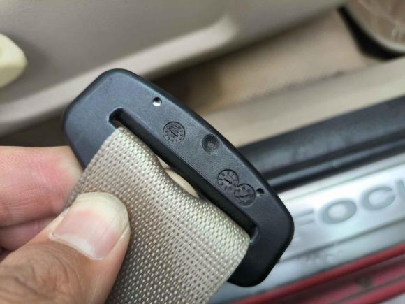 [苏州·苏M] 二手福特福克斯2011款 两厢 1.8L 自动时尚型