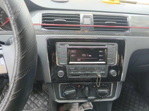 [上海·沪C] 二手大众桑塔纳2017款 浩纳 1.6L 自动舒适版