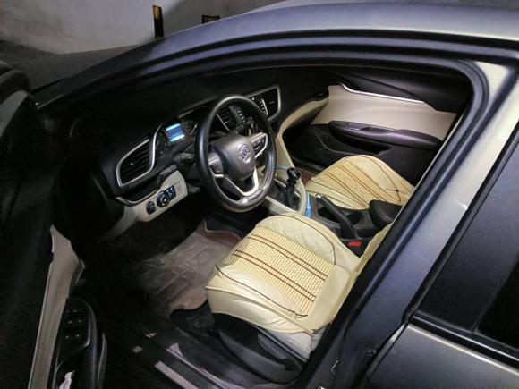 [济南·鲁A] 二手别克英朗2018款 15T 手动精英型 国V