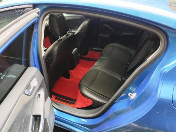 [芜湖·皖B] 二手福特福克斯2020款 三厢 EcoBoost 180 自动锋潮型