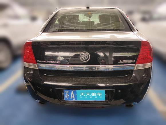 [南京·苏A] 二手别克林荫大道2010款 3.0 豪华版