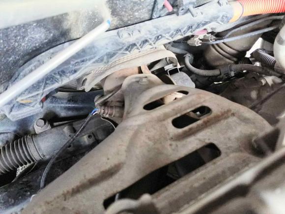 [无锡·苏B] 二手丰田雷凌2016款 双擎 1.8H GS E-CVT精英天窗版