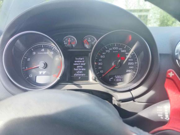 [青岛·沪C] 二手奥迪奥迪TT2010款 TT 2.0TFSI典藏版