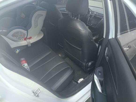 [南通·苏F] 二手荣威荣威i52019款 1.5L 自动4G互联朗豪版