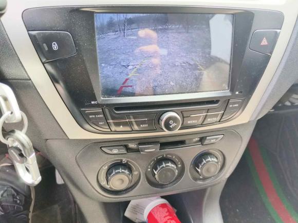 [青岛·鲁B] 二手标致标致3012016款 1.6L 自动舒适版