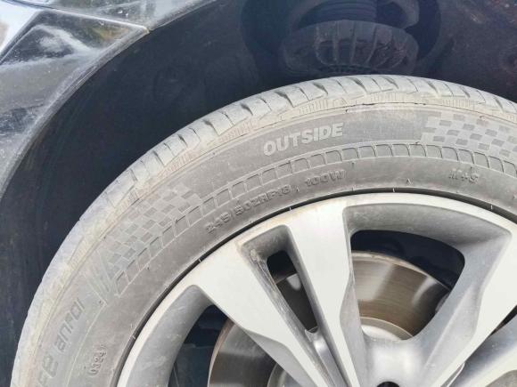 [西安·皖N] 二手奔驰奔驰V级2017款 V 260 领航版