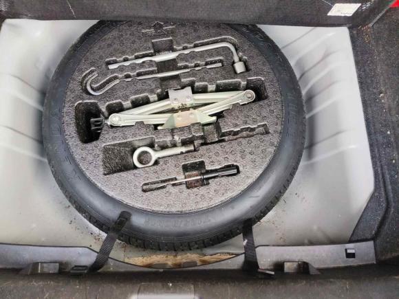 [武汉·鄂A] 二手本田思域2016款 220TURBO CVT豪华版