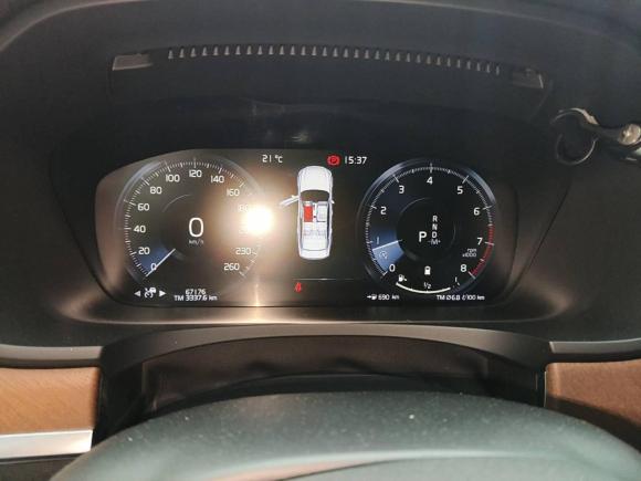 [南昌·赣A] 二手沃尔沃沃尔沃S902021款 B5 智逸豪华版