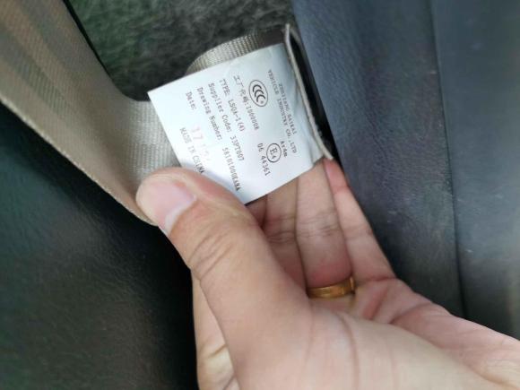 [西安·陕A] 二手东风御风S162017款 1.9T 手动两驱精英型 5座