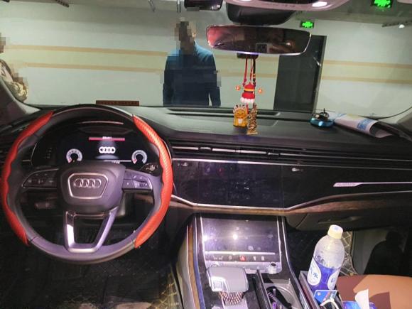 [上海·沪C] 二手奥迪奥迪Q72023款 55 TFSI quattro S line运动型