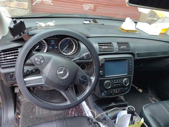 [金华·浙G] 二手奔驰奔驰R级2017款 R 320 4MATIC 商务型臻藏版