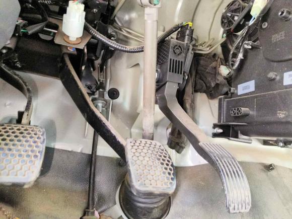 [西安·陕U] 二手东风小康东风小康K05S2018款 1.2L改款实用型DK12