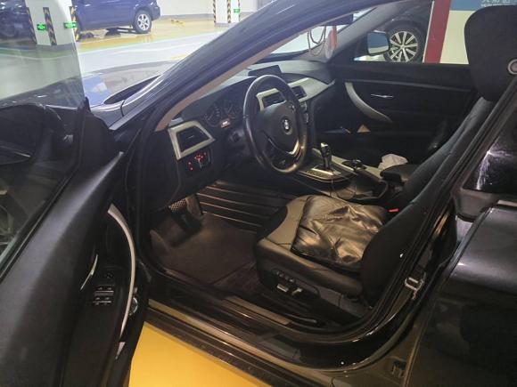 [杭州·浙A] 二手宝马宝马3系GT2017款 320i 时尚型