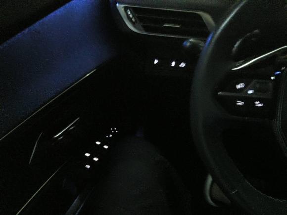 [上海·苏F] 二手标致标致50082017款 380THP 7座豪华版