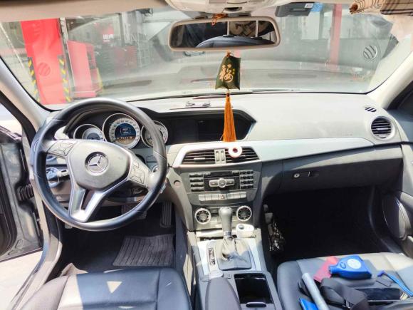 [上海·沪A] 二手奔驰奔驰C级2011款 C 200 时尚旅行版