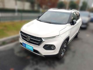 宝骏宝骏5102017款1.5L自动豪华型