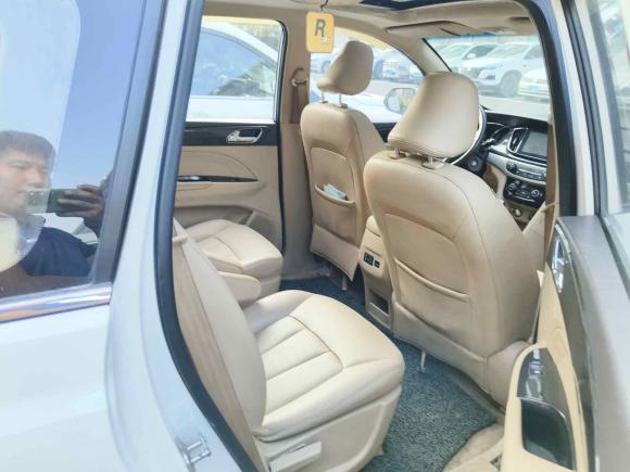 [温州·贵B] 二手宝骏宝骏7302016款 1.5T 手动豪华型 7座