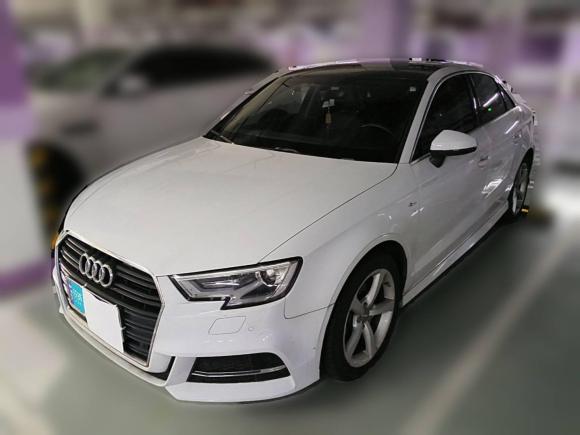 奥迪奥迪A32018款 30周年年型 Limousine 35 TFSI 时尚型「南通二手车」「天天拍车」