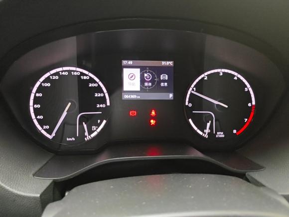 [南昌·赣A] 二手观致观致32016款 两厢 1.6L 自动致悦型