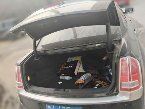 [济南·鲁A] 二手克莱斯勒克莱斯勒300C2014款 3.0L 卓越版