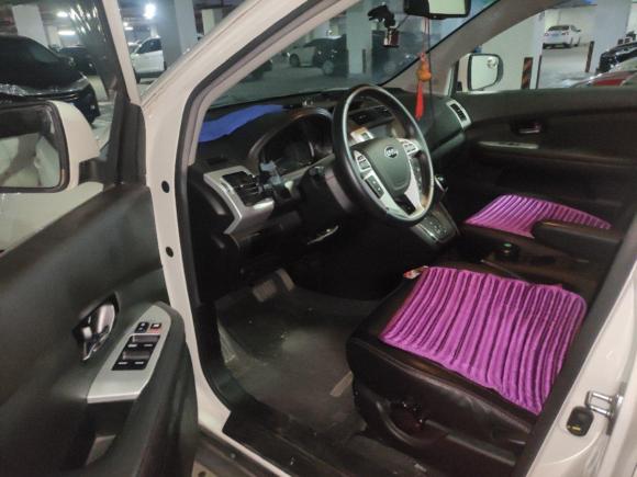 [上海·粤B] 二手比亚迪比亚迪S62014款 2.4L 自动尊贵型 5座