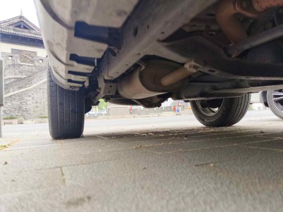 [无锡·贵J] 二手哈弗哈弗H5经典2016款 经典版 2.0T 柴油 手动四驱精英型