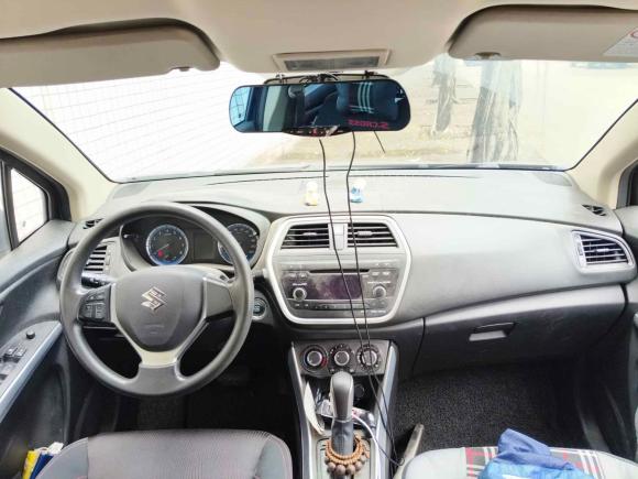 [佛山·粤X] 二手铃木锋驭2014款 1.6L CVT两驱进取型