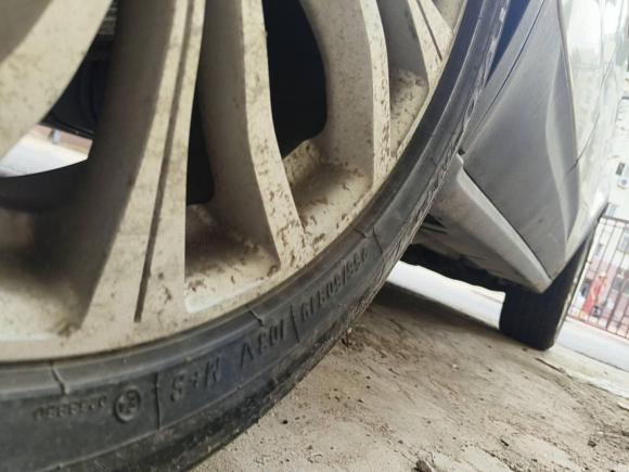 [青岛·鲁F] 二手陆风陆风X72015款 2.0T 全景旗舰版