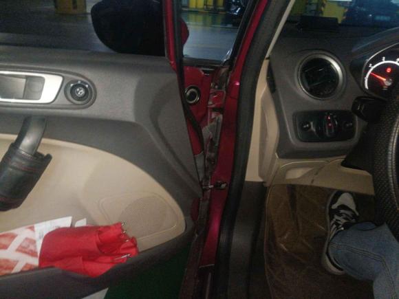 [青岛·鲁B] 二手福特嘉年华2011款 两厢 1.5L 自动时尚型