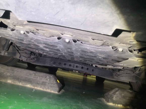 [深圳·粤B] 二手名爵名爵6新能源2018款 45T E-DRIVE智驱混动尊享互联网版