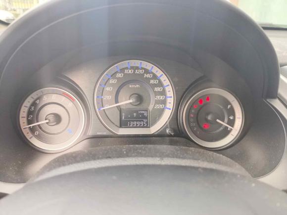 [西安·陕A] 二手本田锋范经典2012款 1.5L 自动精英版