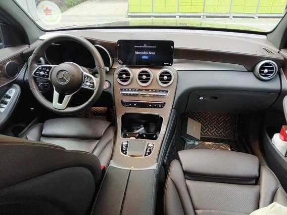 [南京·苏A] 二手奔驰奔驰GLC2020款 改款 GLC 260 L 4MATIC 豪华型