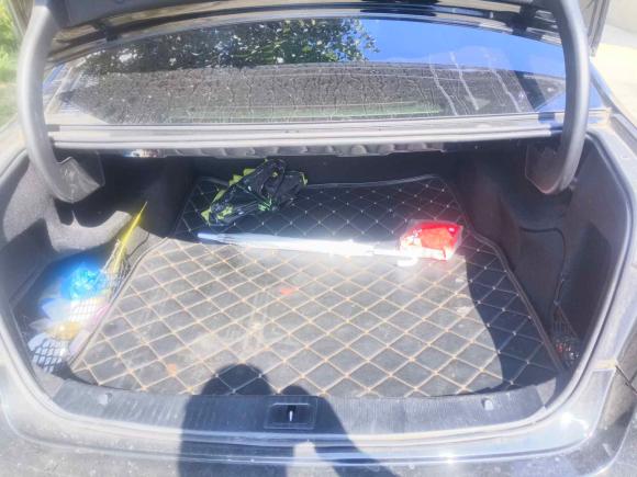 [上海·沪F] 二手奔驰奔驰E级2015款 改款 E 260 L