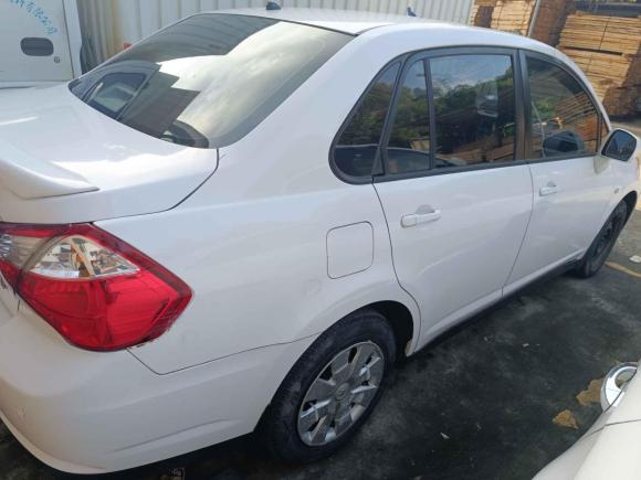 [深圳·粤M] 二手启辰启辰D502015款 1.6L 手动时尚版