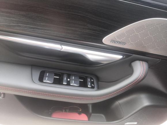 [佛山·粤A] 二手小鹏汽车小鹏汽车P72021款 670E鹏翼版