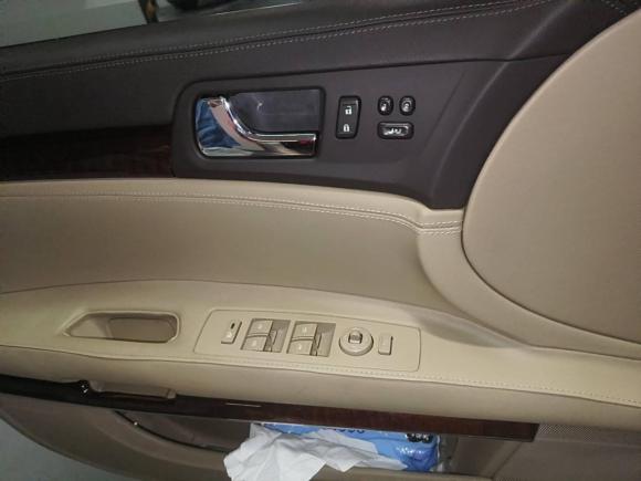 [上海·沪A] 二手凯迪拉克SLS赛威2011款 2.0T 豪华型