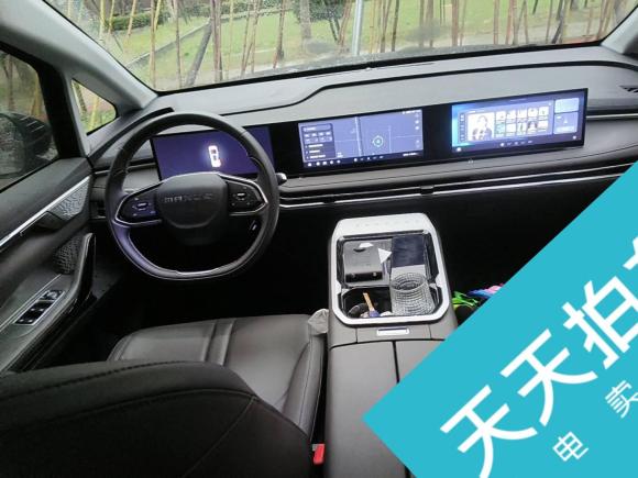 [上海·皖C] 二手上汽大通MAXUS大通G702024款 2.0T 自动奢享版 7座