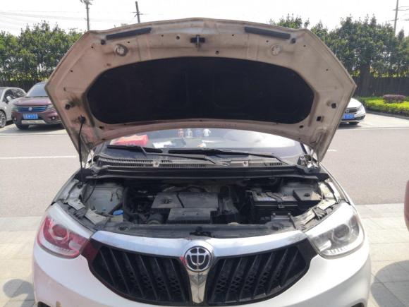 [无锡·苏B] 二手中华中华V32016款 1.5L 自动智能型