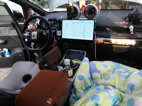 [上海·沪A] 二手埃安AION Y2021款 70 科技活力版