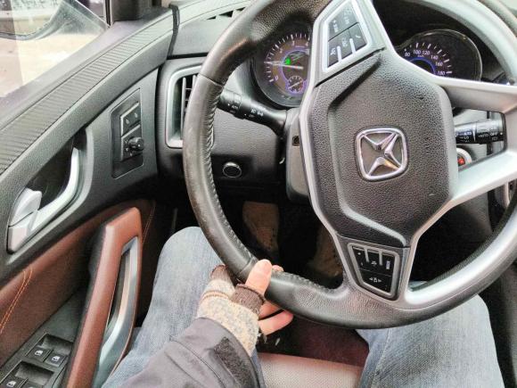 [合肥·皖A] 二手江铃驭胜S3502016款 2.0T 自动四驱汽油豪华天窗版5座