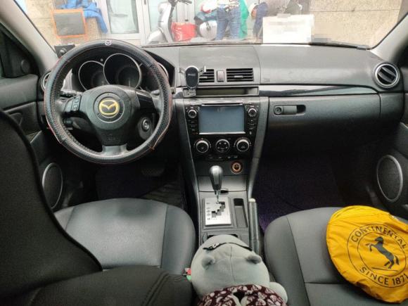 [上海·苏F] 二手马自达马自达32008款 两厢 2.0豪华型