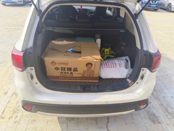 [成都·川A] 二手三菱欧蓝德2018款 2.4L 四驱精英版 5座