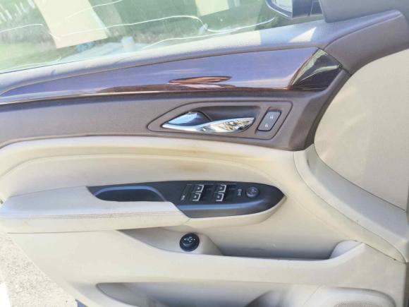 [苏州·苏E] 二手凯迪拉克凯迪拉克SRX2014款 3.0L 精英型