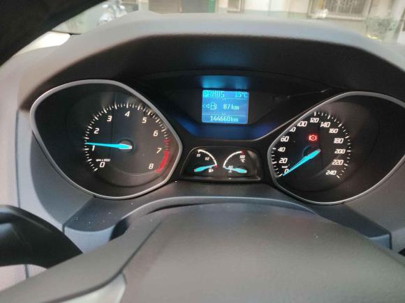 [武汉·鄂A] 二手福特福克斯2012款 三厢 1.6L 自动风尚型