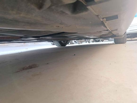 [济南·鲁A] 二手雪铁龙雪铁龙C52013款 2.0L 手动舒适型