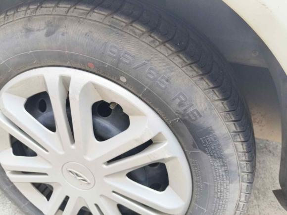 [温州·鄂C] 二手奇瑞艾瑞泽52016款 1.5L 手动领尚版