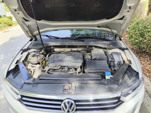 [上海·浙J] 二手大众迈腾2018款 330TSI DSG 豪华型