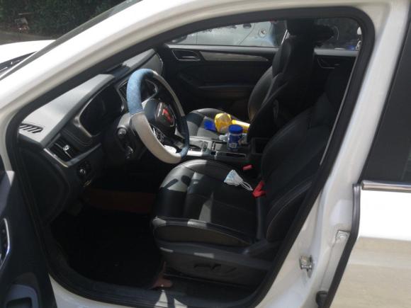 [南京·苏A] 二手荣威荣威RX52016款 20T 两驱自动旗舰版