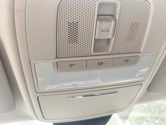 [苏州·苏E] 二手荣威荣威i52020款 1.5L 自动4G互联领豪旗舰版